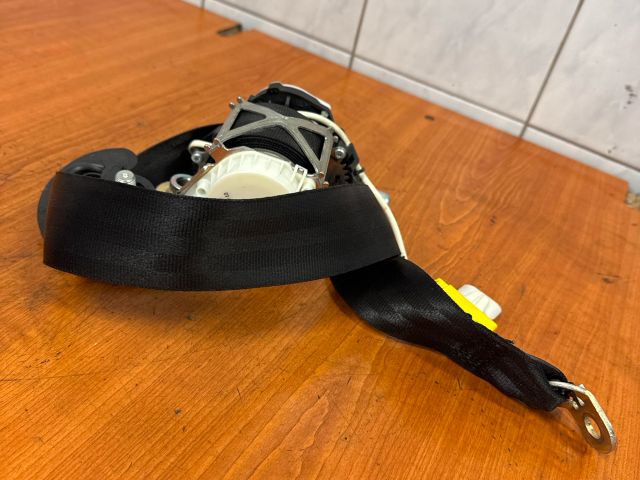 bontott VW PASSAT B6 Bal első Biztonsági Öv