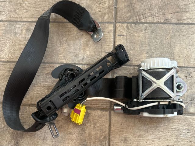 bontott VW PASSAT B6 Bal első Biztonsági Öv