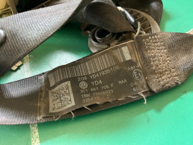 bontott VW PASSAT B6 Bal első Biztonsági Öv