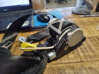 bontott VW PASSAT B6 Bal első Biztonsági Öv