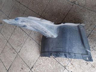 bontott VW PASSAT B6 Bal első Dobbetét (Kerékjárati, Műanyag)