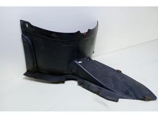 bontott VW PASSAT B6 Bal első Dobbetét (Kerékjárati, Műanyag)