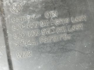 bontott VW PASSAT B6 Bal első Első Dobbetét (Kerékjárati, Műanyag)