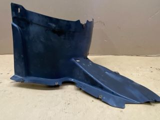 bontott VW PASSAT B6 Bal első Első Dobbetét (Kerékjárati, Műanyag)