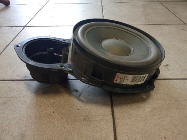 bontott VW PASSAT B6 Bal első Hangszóró