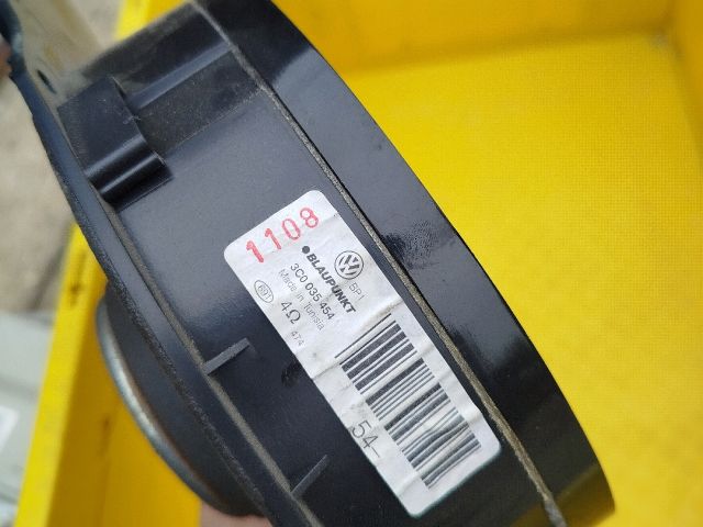 bontott VW PASSAT B6 Bal első Hangszóró