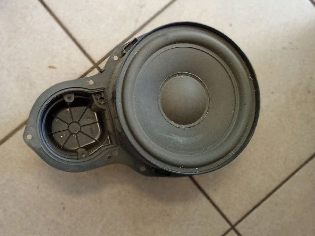bontott VW PASSAT B6 Bal első Hangszóró