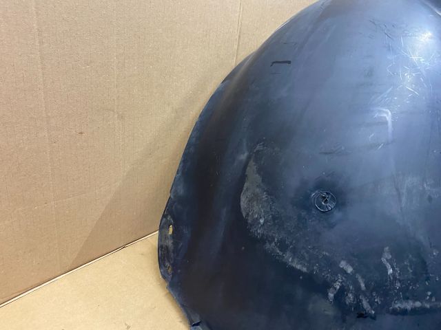 bontott VW PASSAT B6 Bal első Hátsó Dobbetét (Kerékjárati, Műanyag)