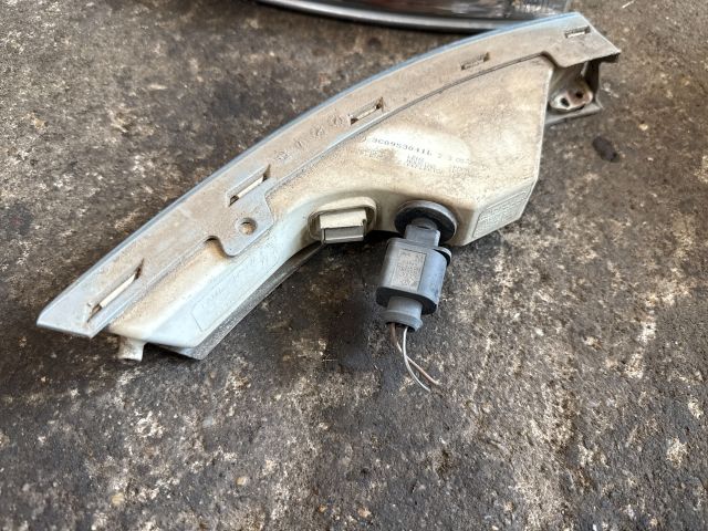 bontott VW PASSAT B6 Bal első Irányjelző