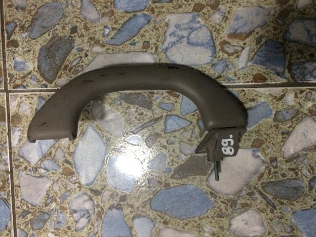 bontott VW PASSAT B6 Bal első Kapaszkodó (Felső)