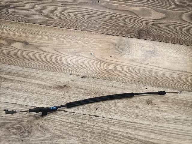 bontott VW PASSAT B6 Bal első Kilincs Bowden