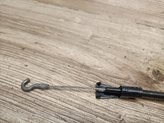 bontott VW PASSAT B6 Bal első Kilincs Bowden