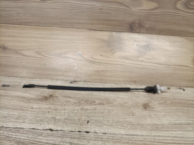 bontott VW PASSAT B6 Bal első Kilincs Bowden