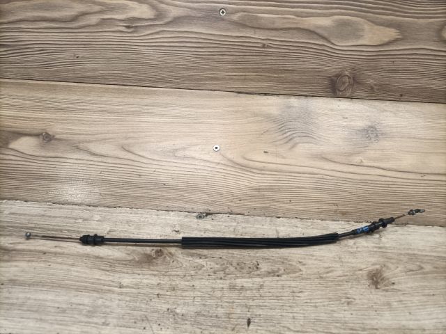 bontott VW PASSAT B6 Bal első Kilincs Bowden