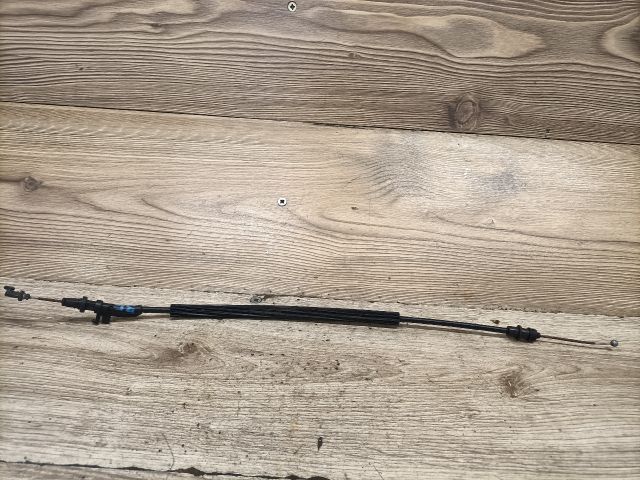 bontott VW PASSAT B6 Bal első Kilincs Bowden