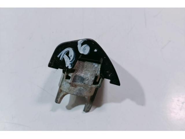 bontott VW PASSAT B6 Bal első Kilincs Burkolat