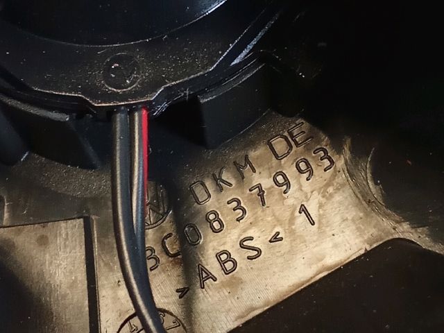 bontott VW PASSAT B6 Bal első Kis Hangszóró Burkolat