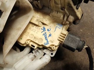 bontott VW PASSAT B6 Bal első Központizár Motor