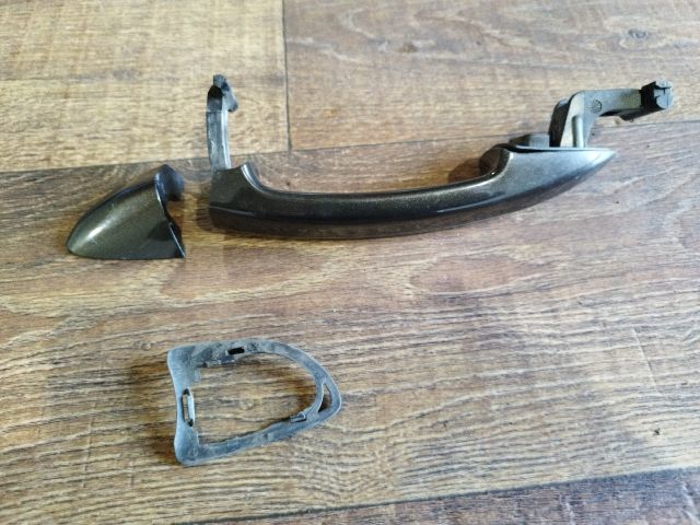 bontott VW PASSAT B6 Bal első Külső Kilincs