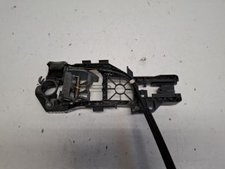 bontott VW PASSAT B6 Bal első Külső Kilincsfészek