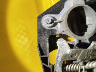 bontott VW PASSAT B6 Bal első Külső Kilincsfészek