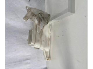 bontott VW PASSAT B6 Bal első Külső Kilincsfészek