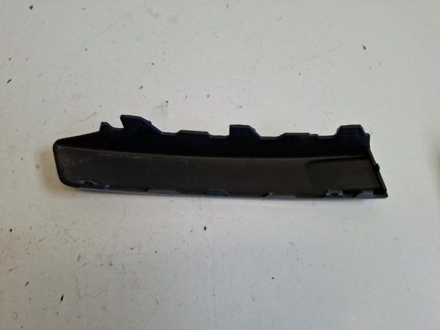 bontott VW PASSAT B6 Bal első Lökhárító Díszléc