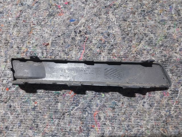 bontott VW PASSAT B6 Bal első Lökhárító Díszléc