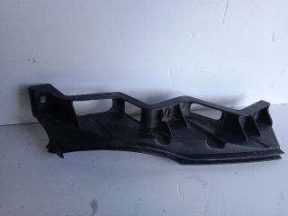 bontott VW PASSAT B6 Bal első Lökhárító Tartó (Műanyag)