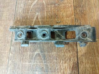 bontott VW PASSAT B6 Bal első Oldal Lökhárító Tartó (Műanyag)