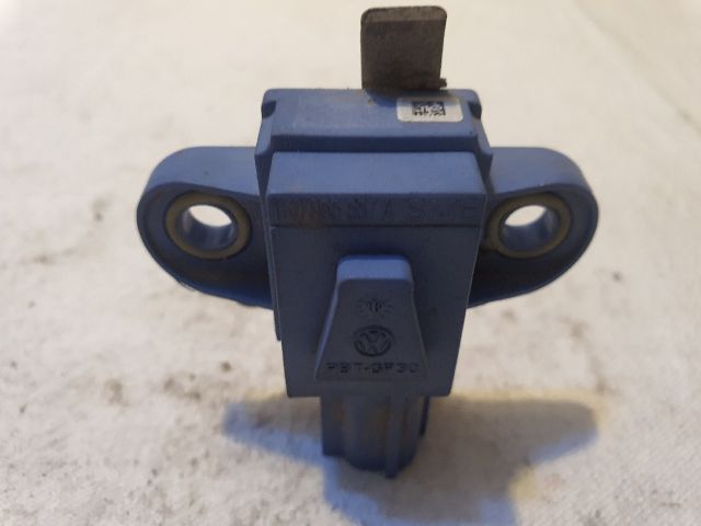 bontott VW PASSAT B6 Bal első Oldal Ütközés Érzékelő