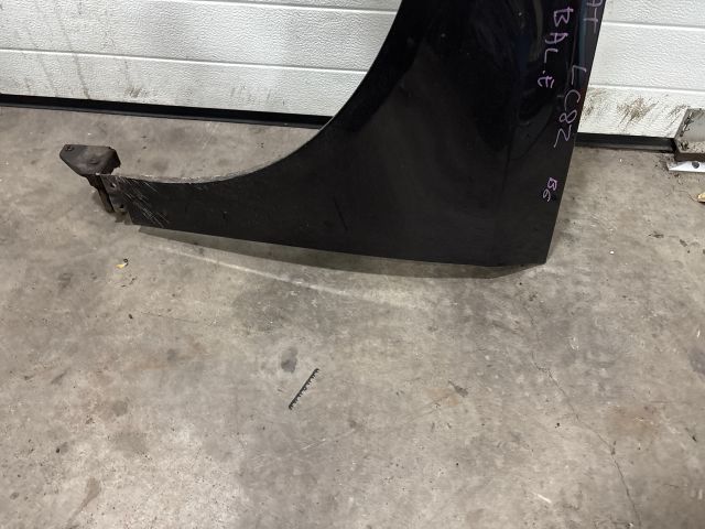 bontott VW PASSAT B6 Bal első Sárvédő