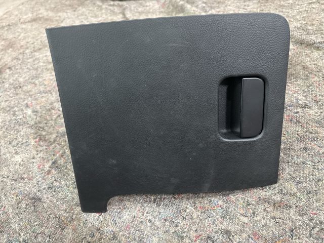 bontott VW PASSAT B6 Bal első Tároló Rekesz