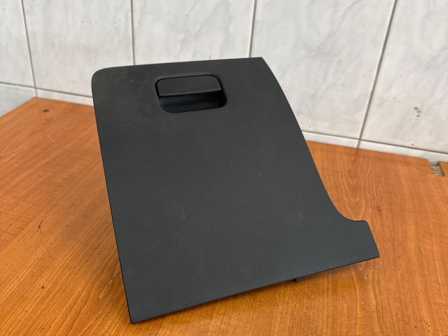 bontott VW PASSAT B6 Bal első Tároló Rekesz