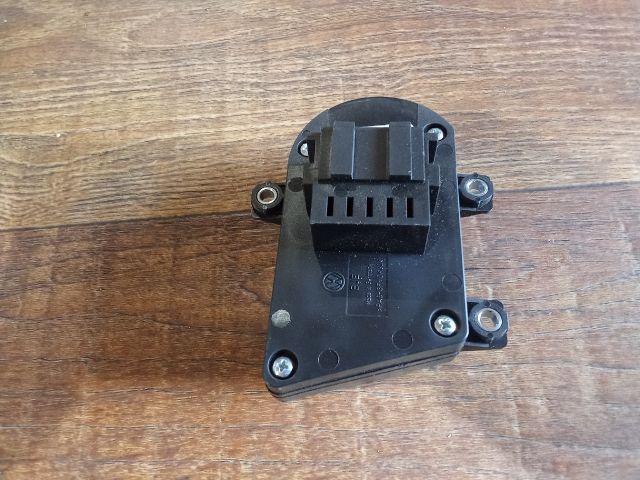 bontott VW PASSAT B6 Bal első Ülésállító Kapcsoló