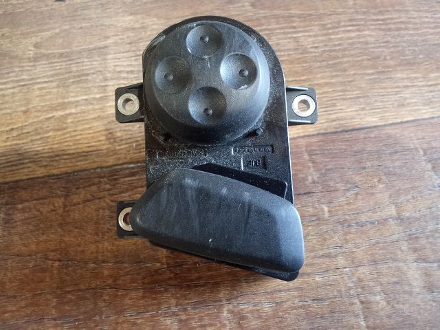 bontott VW PASSAT B6 Bal első Ülésállító Kapcsoló