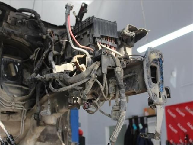 bontott VW PASSAT B6 Bal első Ütközéscsillapító