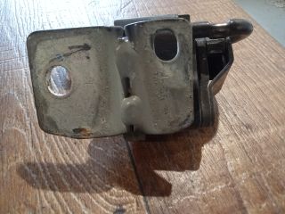 bontott VW PASSAT B6 Bal első Zsanér