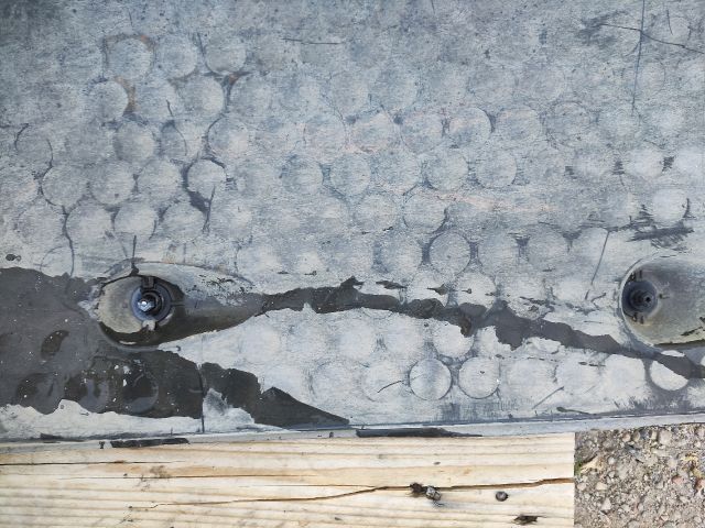 bontott VW PASSAT B6 Bal Fenéklemez