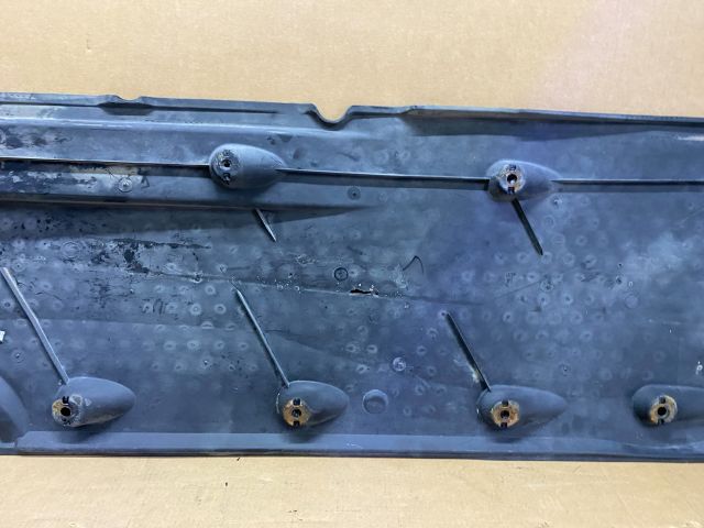 bontott VW PASSAT B6 Bal Fenéklemez