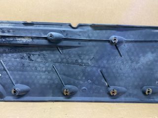 bontott VW PASSAT B6 Bal Fenéklemez