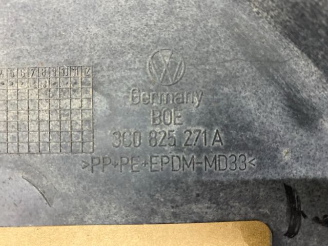 bontott VW PASSAT B6 Bal Fenéklemez