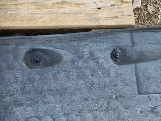 bontott VW PASSAT B6 Bal Fenéklemez