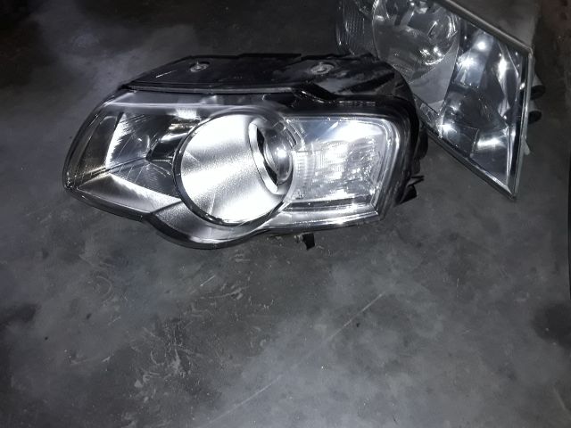 bontott VW PASSAT B6 Bal Fényszóró