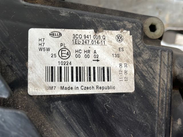 bontott VW PASSAT B6 Bal Fényszóró