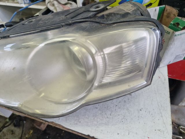 bontott VW PASSAT B6 Bal Fényszóró