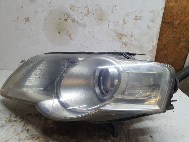 bontott VW PASSAT B6 Bal Fényszóró