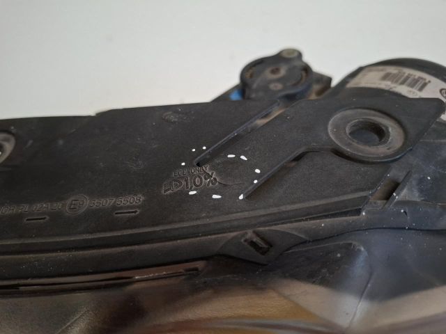 bontott VW PASSAT B6 Bal Fényszóró