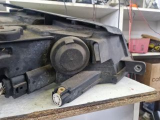 bontott VW PASSAT B6 Bal Fényszóró