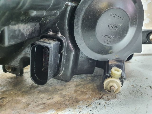 bontott VW PASSAT B6 Bal Fényszóró